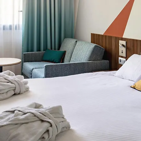 - Marseille Airport, An Ihg 4* Vitrolles (Bouches-du-Rhone)