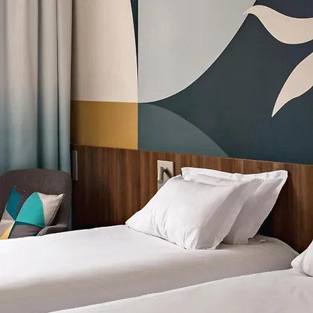 - Marseille Airport, An Ihg Hotel 4*